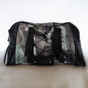 Thirty-One Duffle Bag ✈️